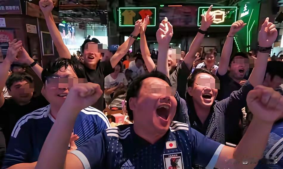 好了没有什么亚洲之光了，因为亚洲都光了！
随着，日本队也被淘汰之后，亚洲球队就已
