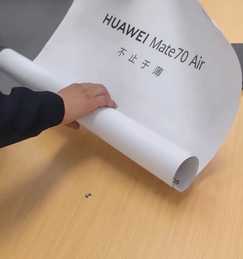 第一个跟进air超薄机的果然是华为，任何前瞻技术华为基本都能第一个上，超薄机也不