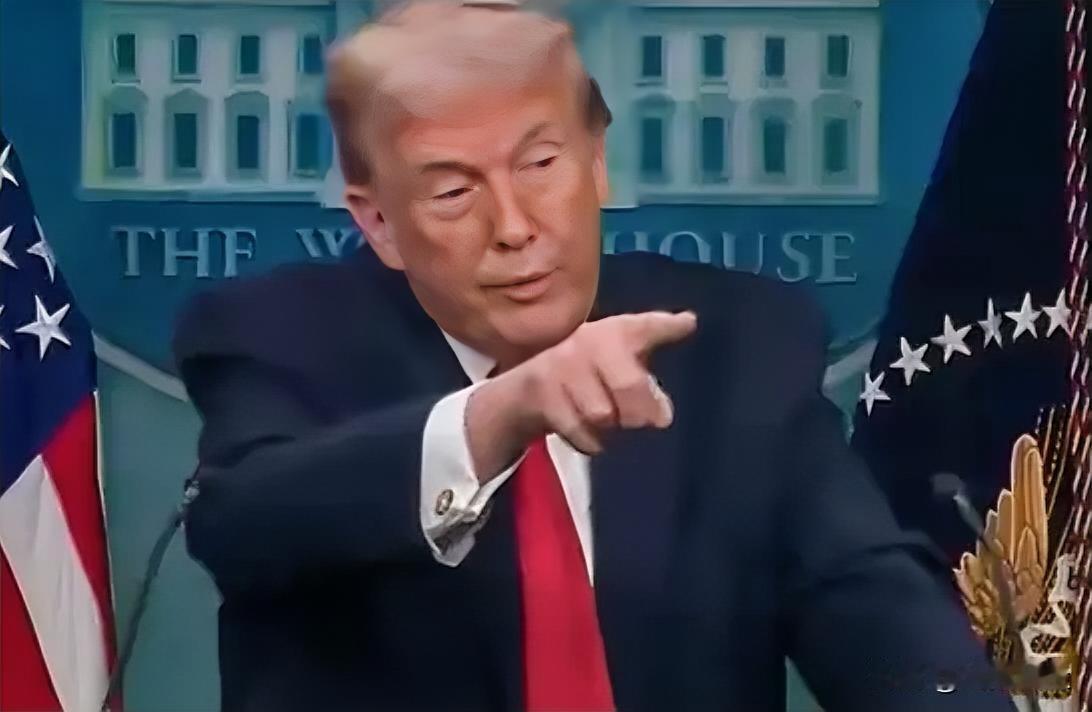 记者:“您会去巴黎参加马克龙总统提出的七国集团紧急会议吗？”

特朗普:“不，我