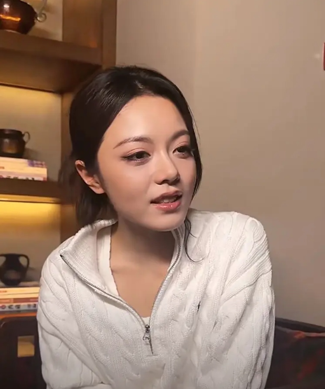 赵今麦才多大啊疲惫感就这么重 