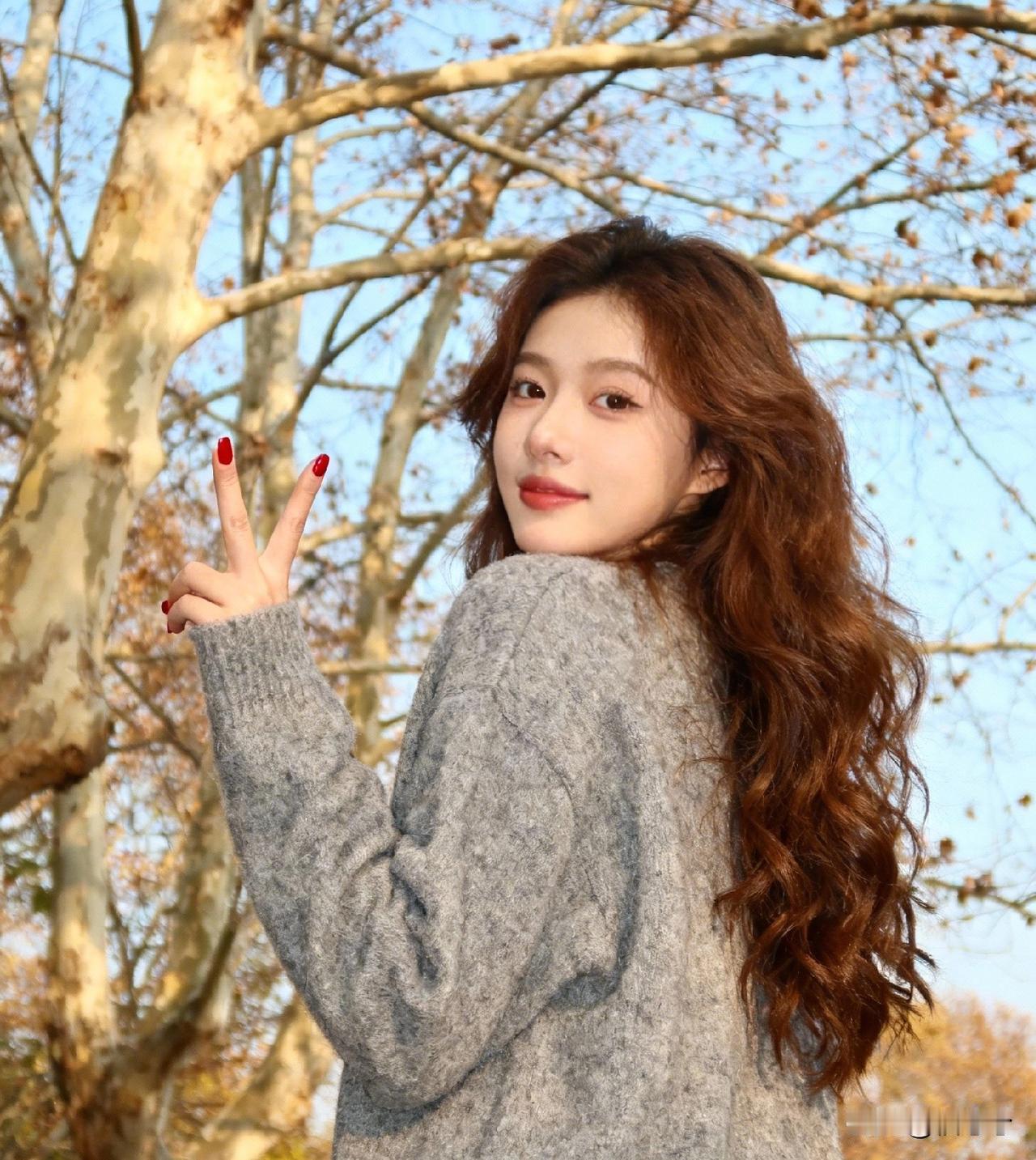 𓆝⸝⸝⸝ғɪɴᴇ
 
忘了痛挺容易，
但把伤口当成路标接着走，才叫明白。
 