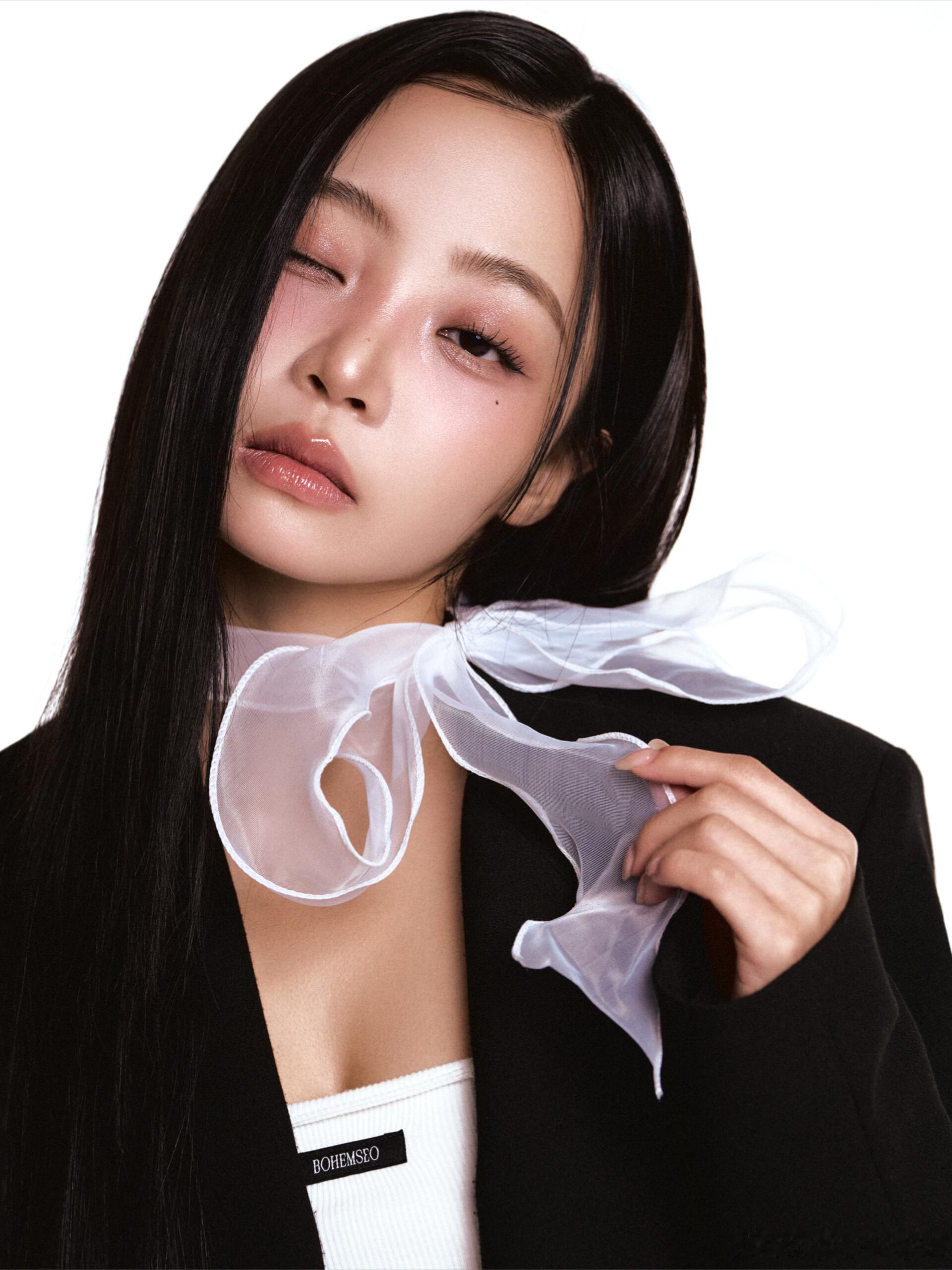 换乘恋爱4敏京加入LEADERS🖤在<换乘恋爱4>中以率真,真诚的魅力收获众多