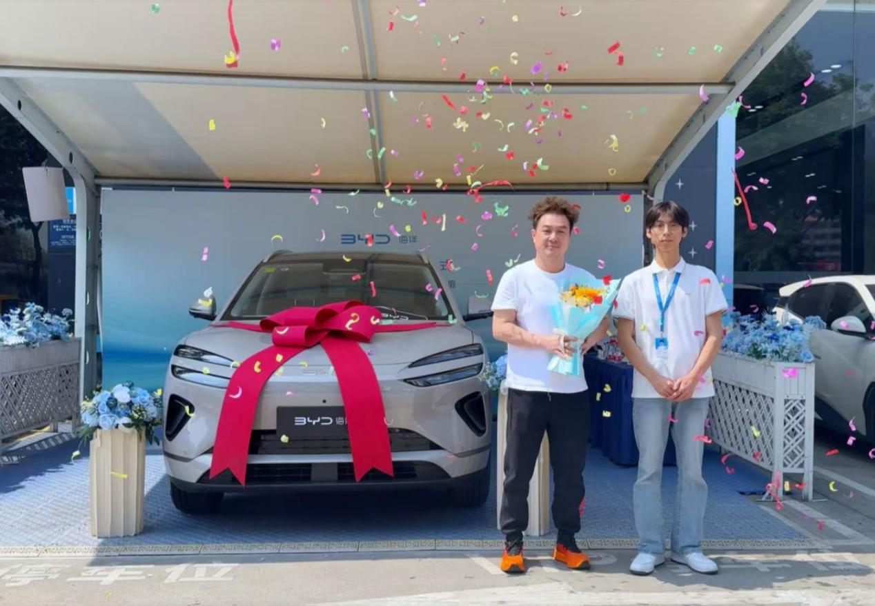 多省高速闪充落地！2026款海狮06EV，跨城出行即充即走
比亚迪闪充高速布局全