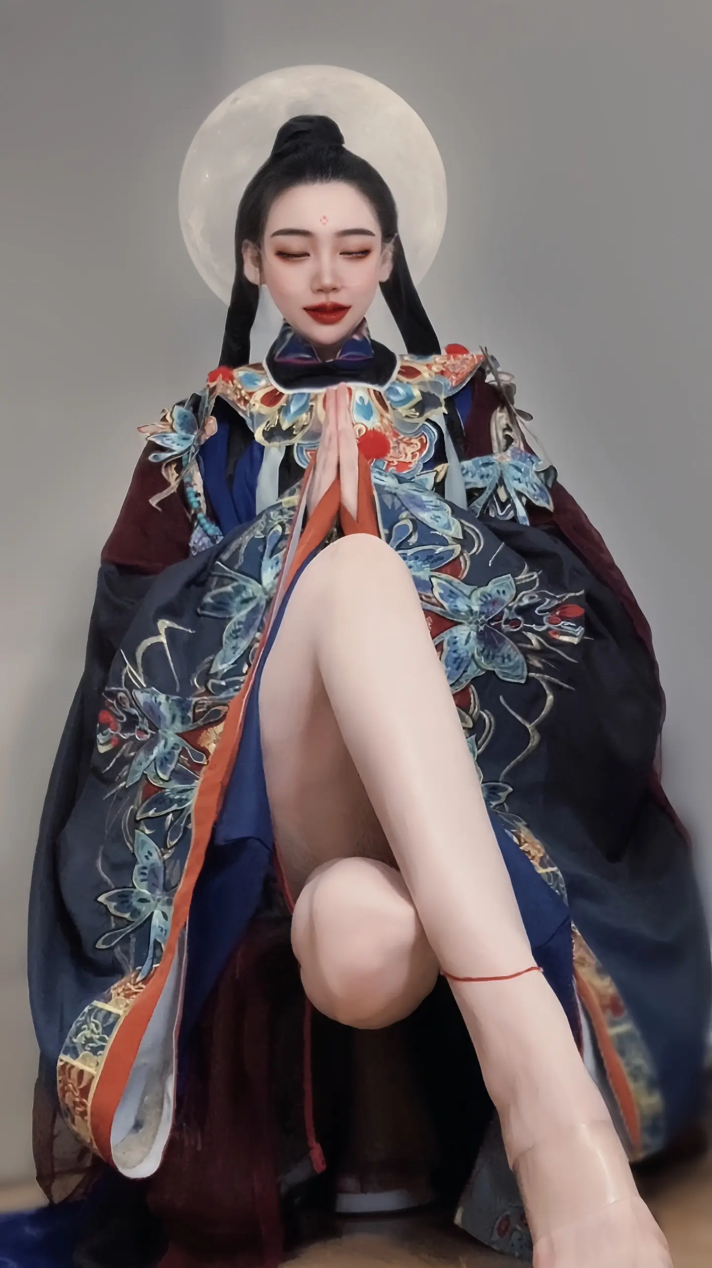 50岁依然保持好状态之。如果文明是让我们卑躬屈膝，那就让他们见识一下野蛮的骄傲