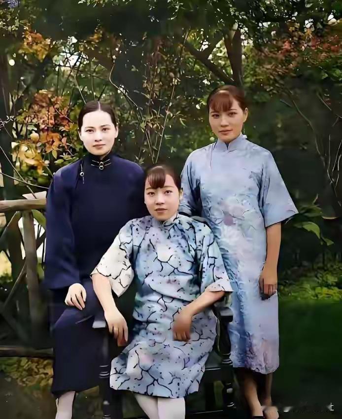 王铎：宋氏三姐妹照片