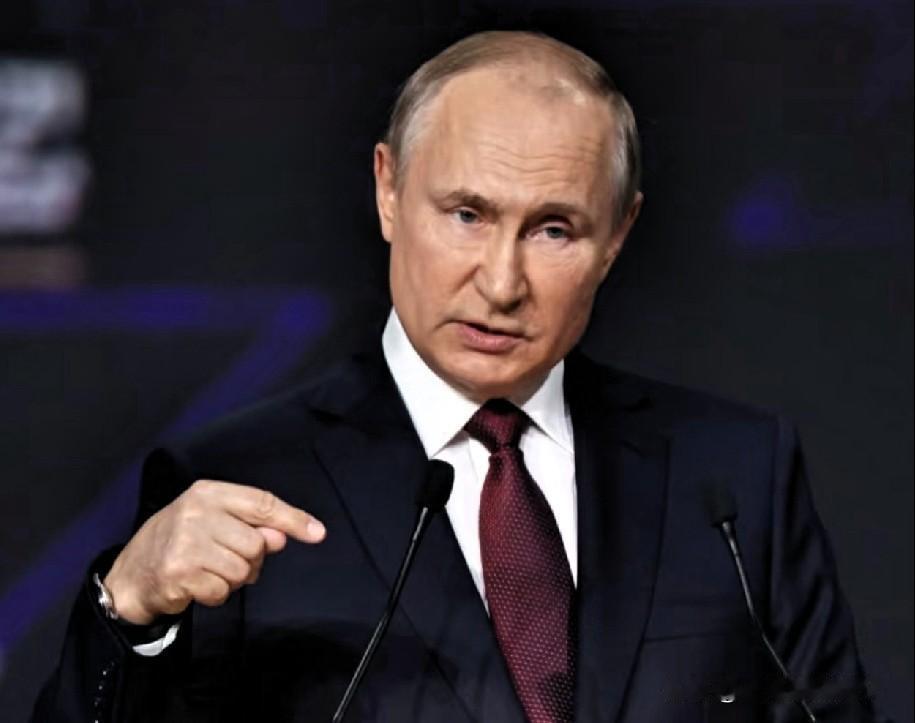 普京这次真没惯着！

欧洲最大能源设施被炸，榛树导弹直接亮剑！
 
谁也没想到，