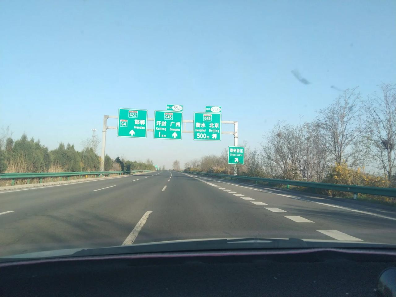 分享一张自然风景的照片，