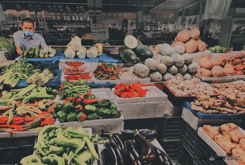 大盘五连涨可是股市里的大动静！今年这大盘已经有3次五连涨了，每次都让股民们心跳加