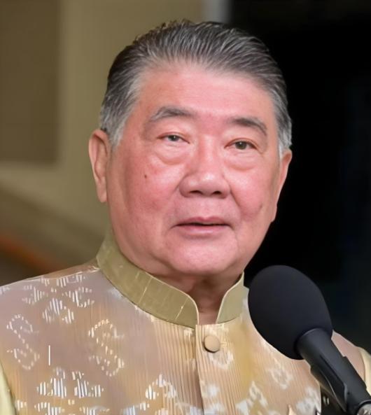 就在刚刚
泰国宣布起诉柬埔寨！

8月5日，泰国代总理普坦在内阁会议上，下令将针
