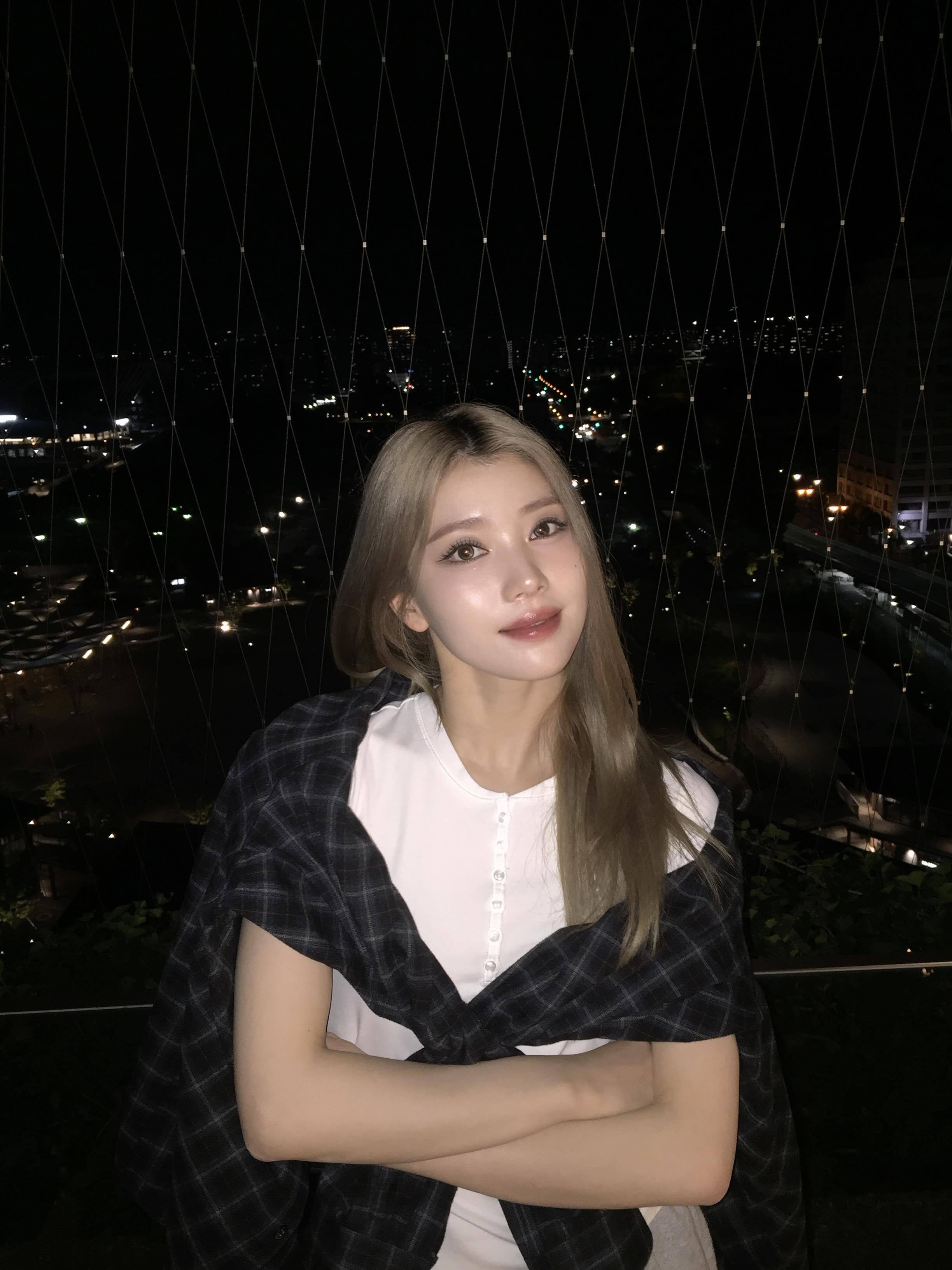 沈小婷 INS更新🖤🤍 