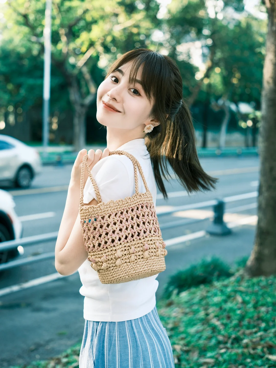 31岁｜永远爱元气的白T和马尾！