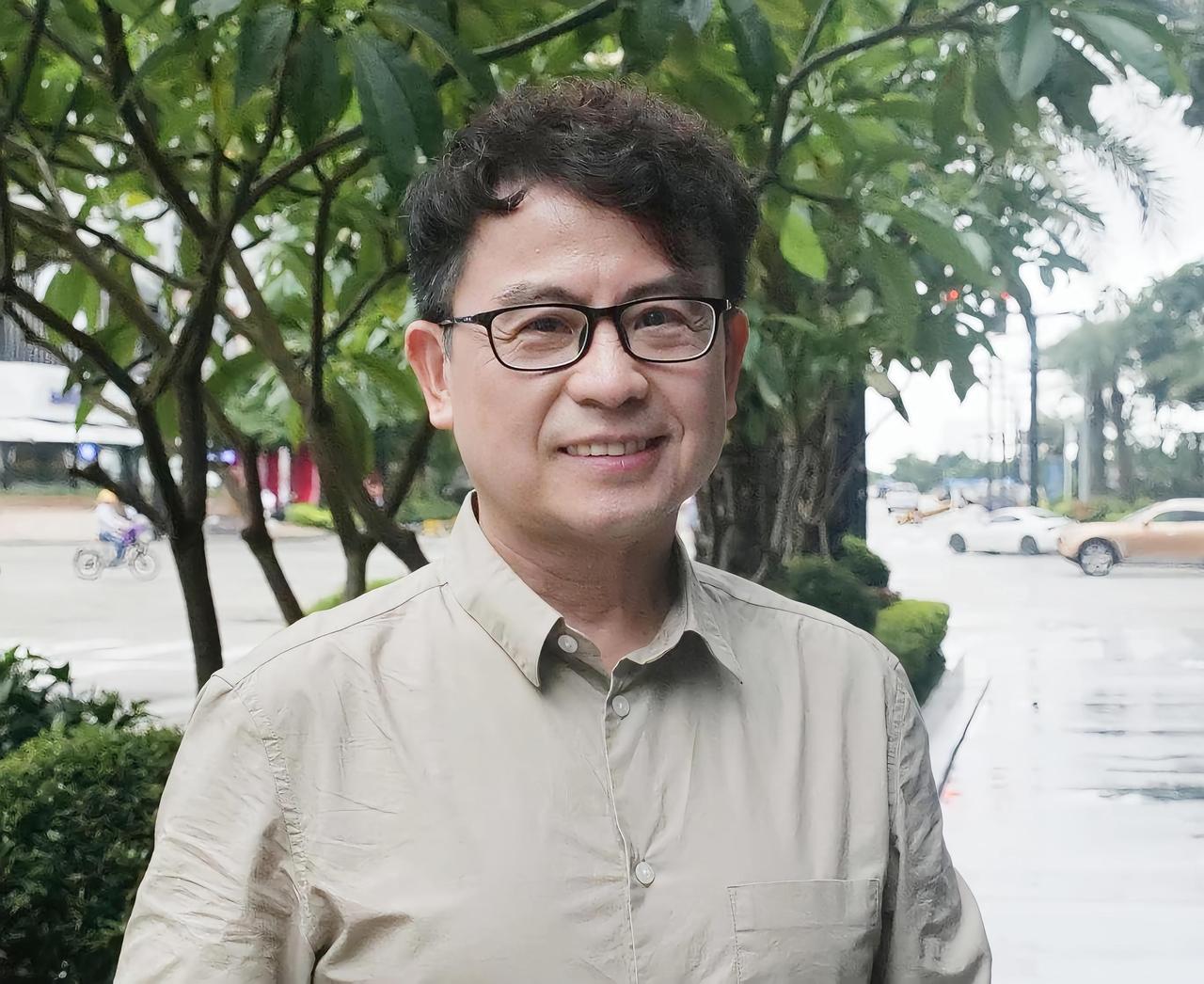 黄一山（Gabriel Wong），1964年9月9日出生于香港，香港中文大学联