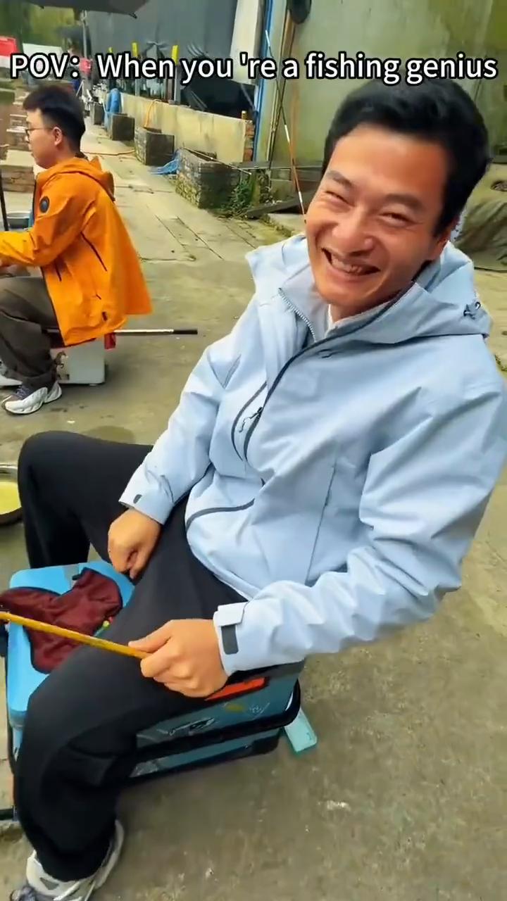 哈哈。