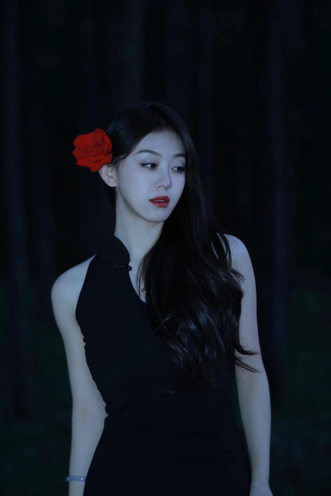 美人不是凡胎生