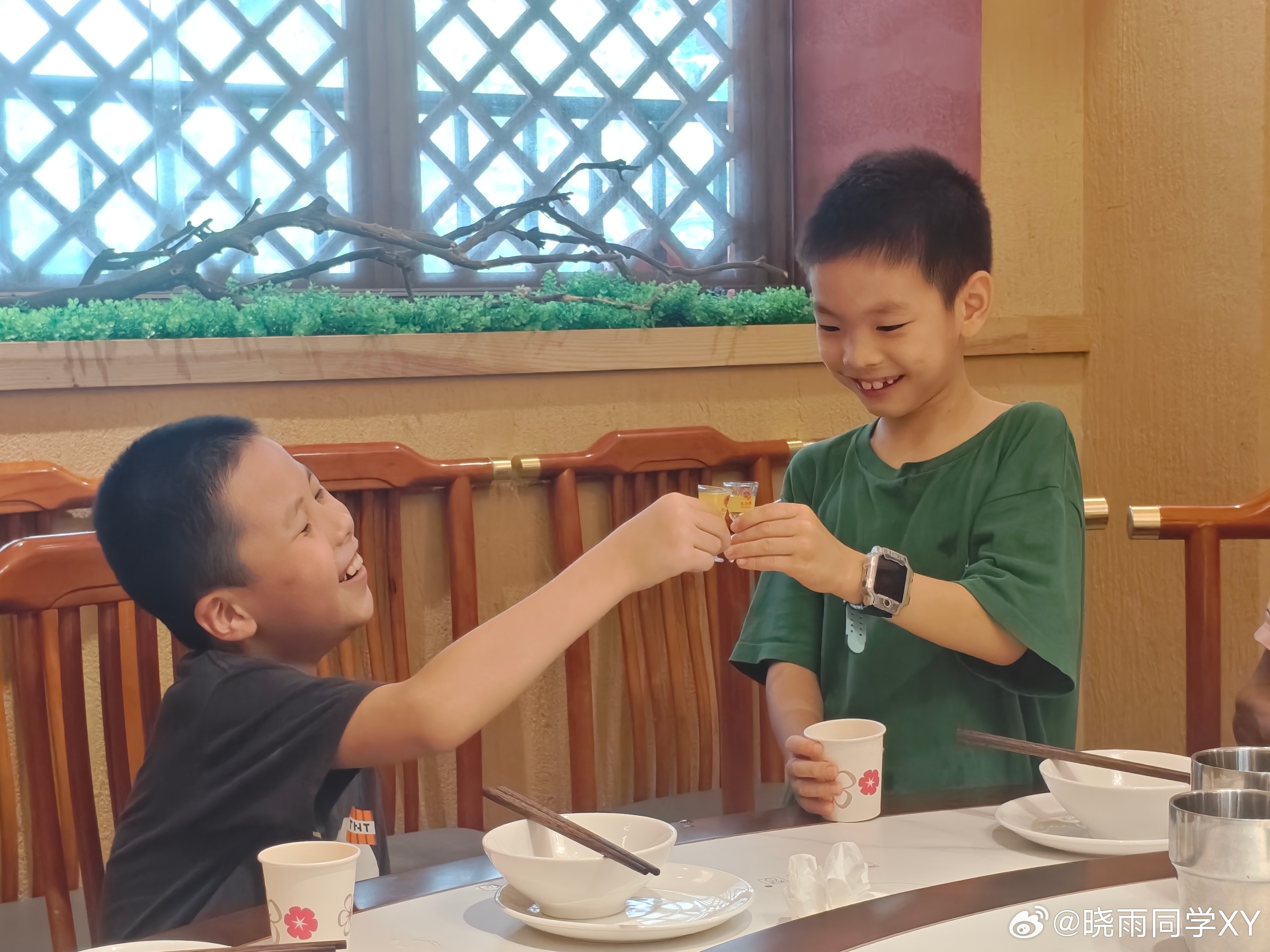 酒桌文化，从小培养[干杯]生活手记 ​​​