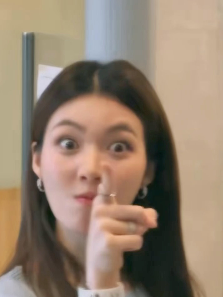 奥：人，我看到你了 
