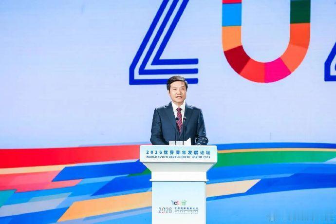 2026世界青年发展论坛今日在武汉开幕，小米创始人雷军结合武汉创业经历分享感悟时