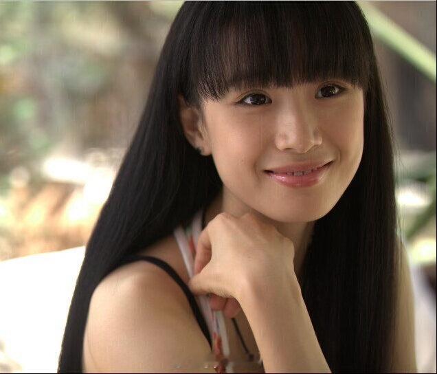 李梦考古的风终于吹到李梦了蜜语纪 早年的灵气是天赋，现在的恶女是选择。她不用保住