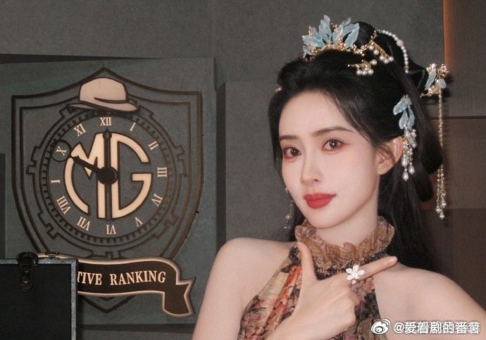 好多明星祝大侦探开播十周年好多明星祝大侦探十周年快乐好多熟悉的面孔都来送祝福啦，