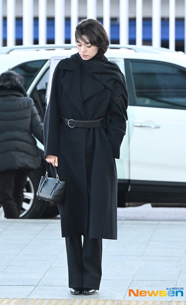 金度延 x Ralph Lauren气质和身段好，与很多品牌都契合，本季受Ral