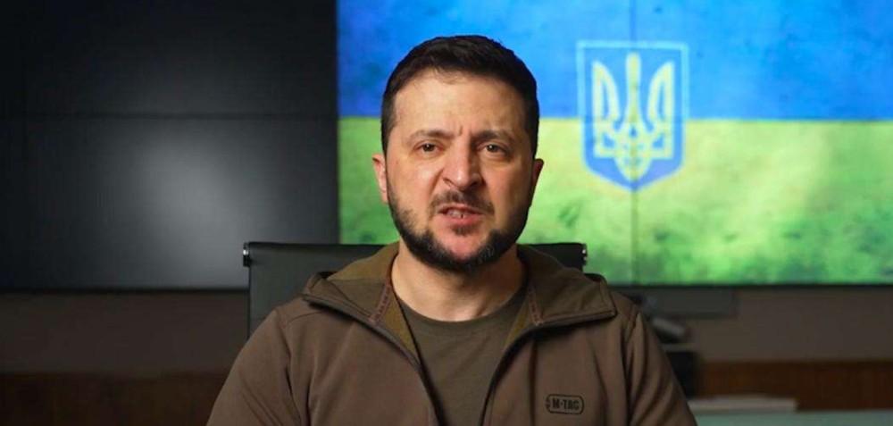 利沃夫的垃圾桶爆炸了，但凶手的目标不是路人，而是去救人的警察。2月22号凌晨，乌