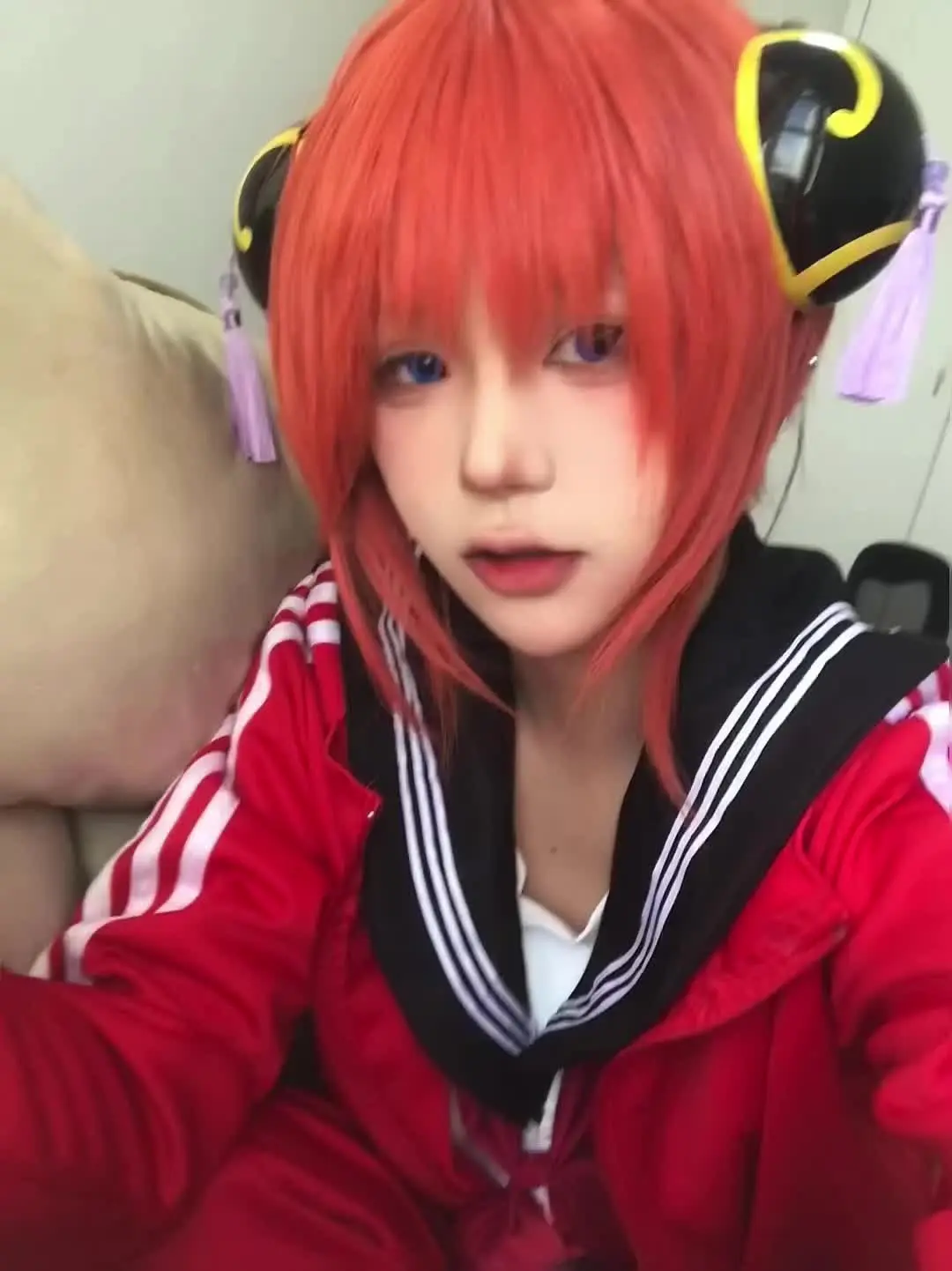 我的梦想是把满满的一碗盖饭一口吞下去