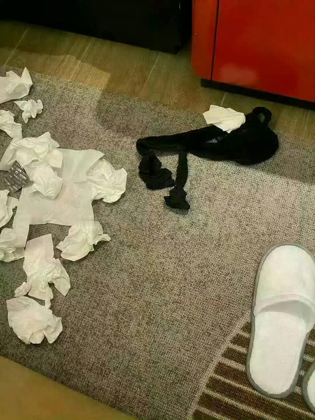 折腾了一晚上 终于可以休息了 ​​​