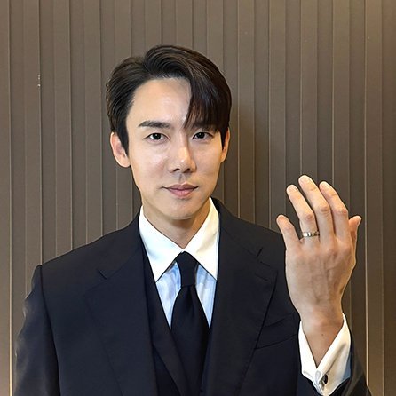 现在拨打的电话  秀婚戒的夫妇🥰 