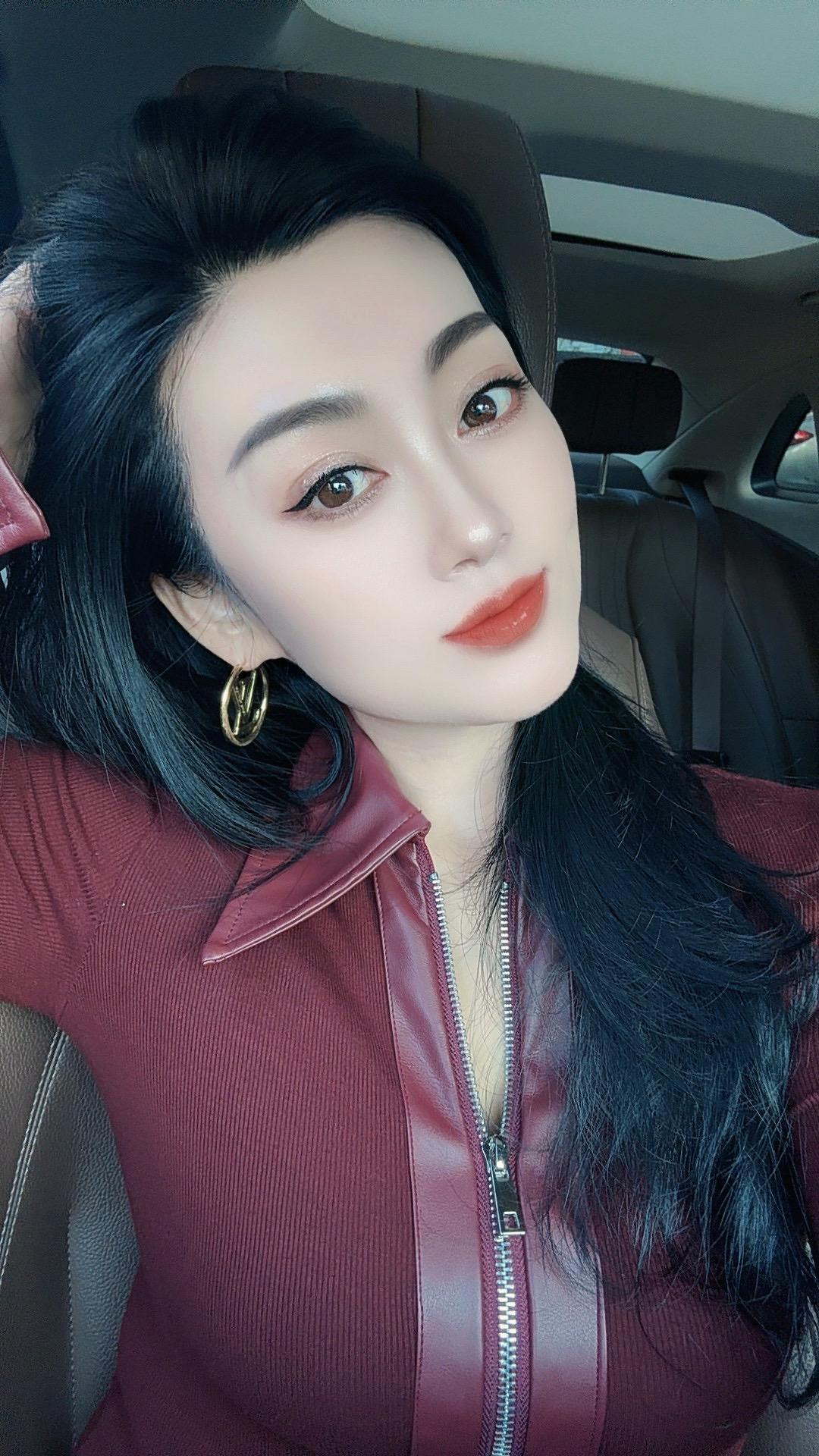 自信女人最美丽 女性独立自信