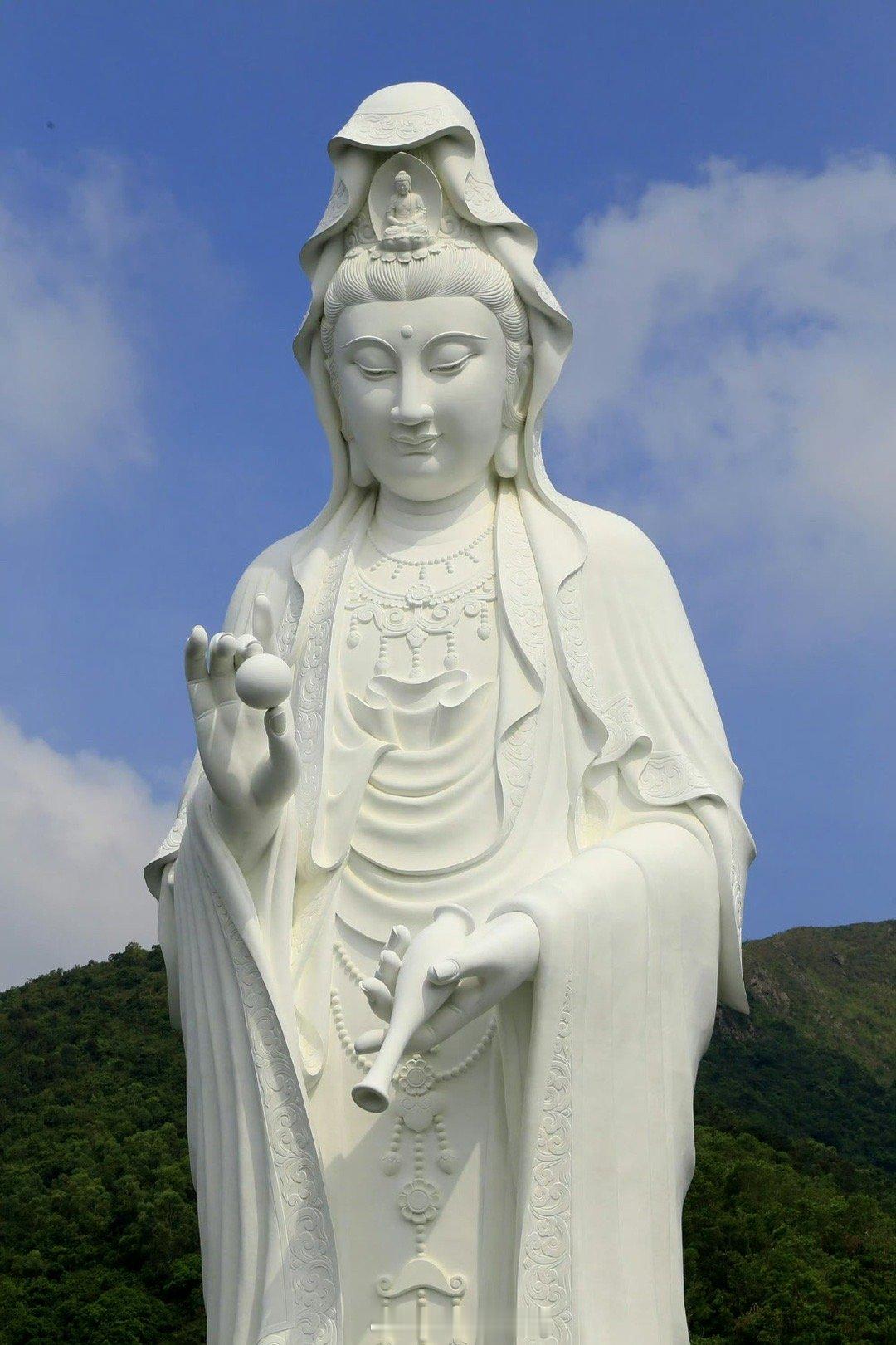 礼赞观世音菩萨，你会无比幸运，好事成真，如鱼得水，好事发生！灵，你心心念念的愿望