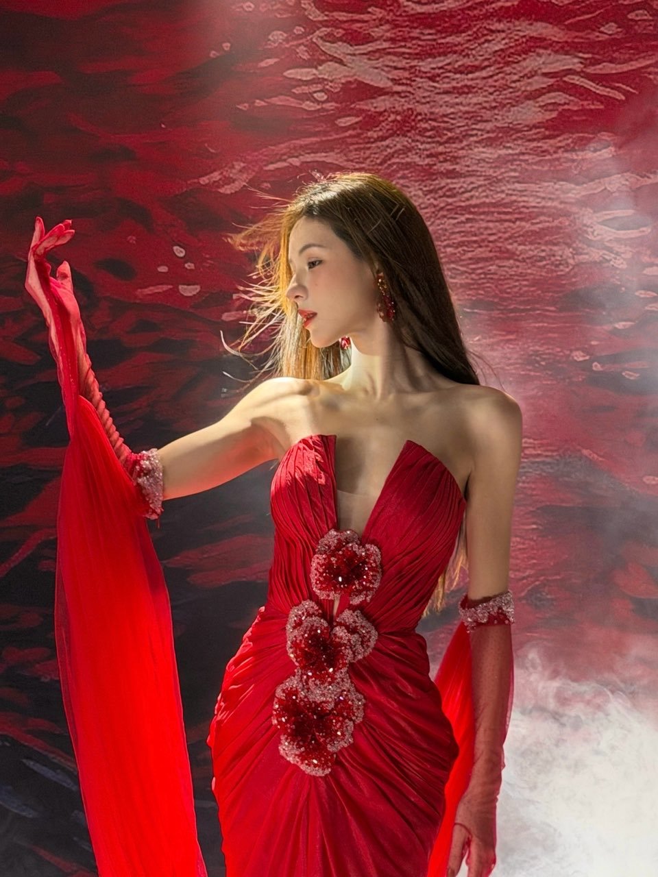 娱乐[超话]张予曦珊瑚新娘live图张予曦珊瑚新娘live ​​​美得我窒息 ​