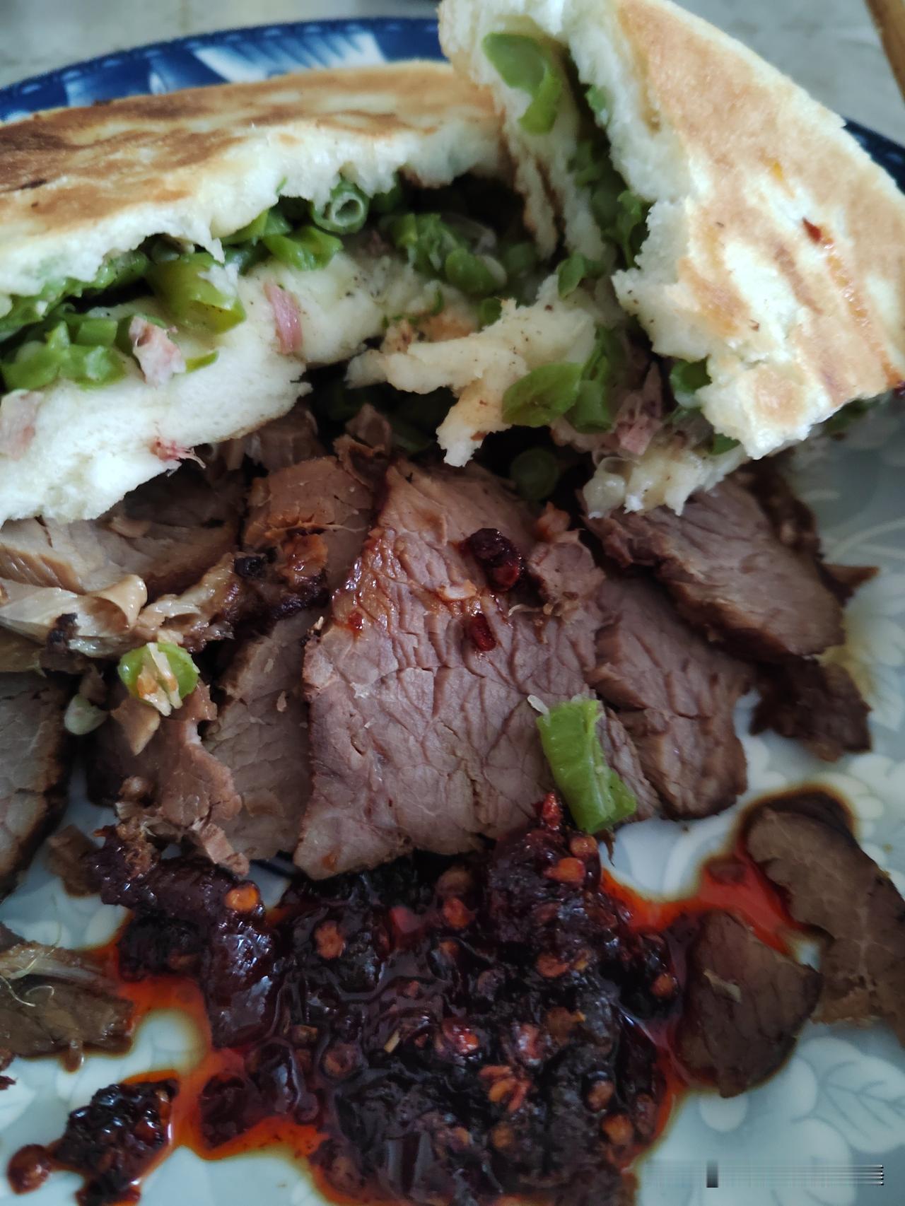 早上运动回来吃这个早餐，是不是白白运动了？