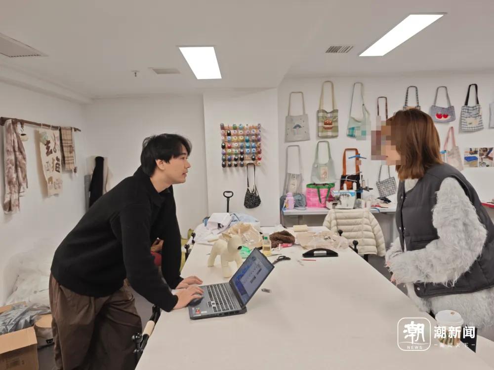 小伙开“缝纫教室”教人做宠物衣服，月入5万！这波爆火，戳中了多少养宠人的软肋
 