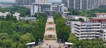 先问一个问题：你听说过“全国唯八职业技术师范大学”吗？福建技术师范学院就是其中一