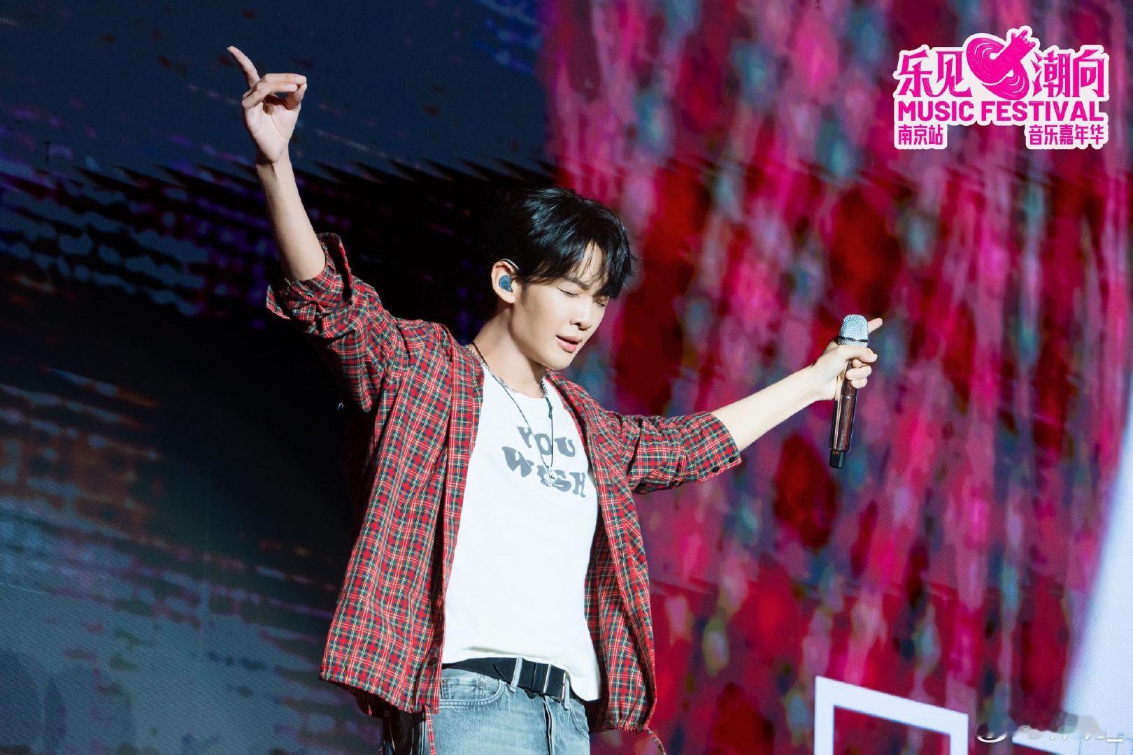 看完音乐节确诊CLIC快门型人格 ATMer的钱全送给音乐节了乐迷专属快门人格，