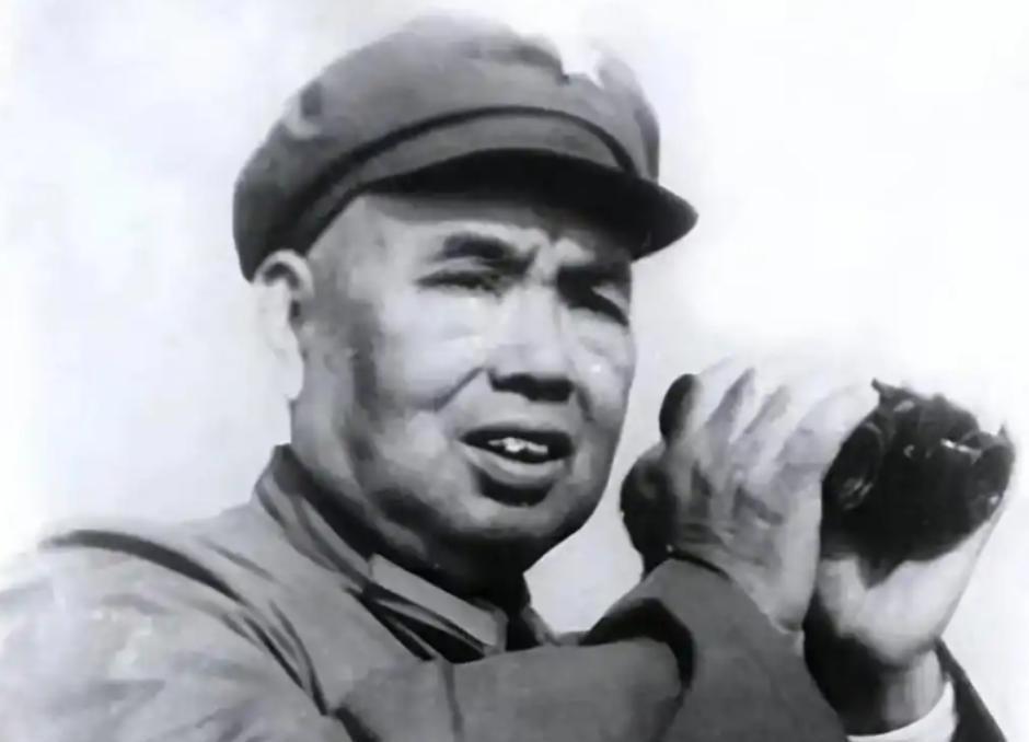 领导让许世友挑个副司令，许世友直言：不用挑了，我就要他了。
 
这句话出自194