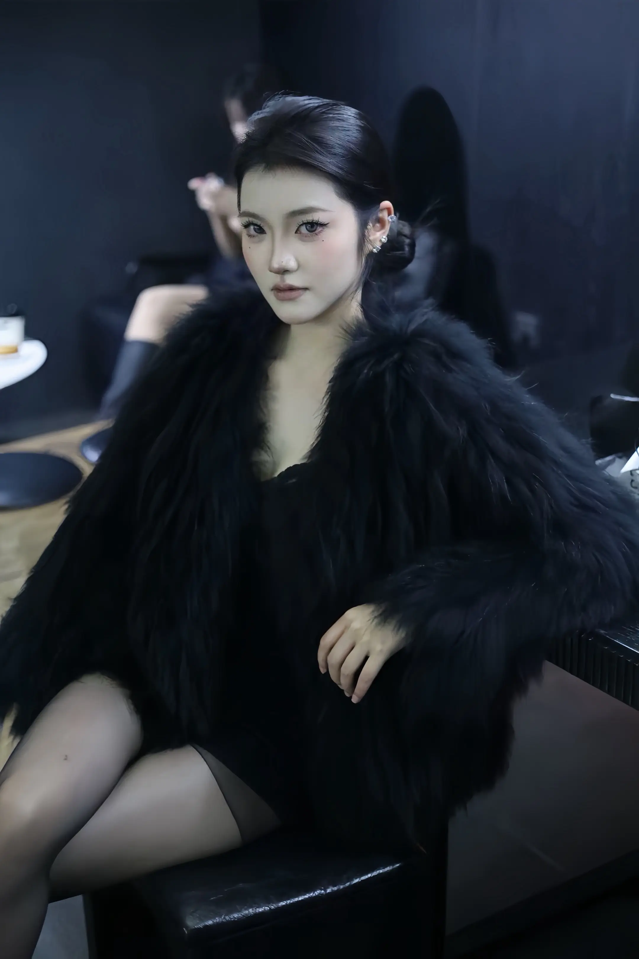 静而不争 稳而不语.