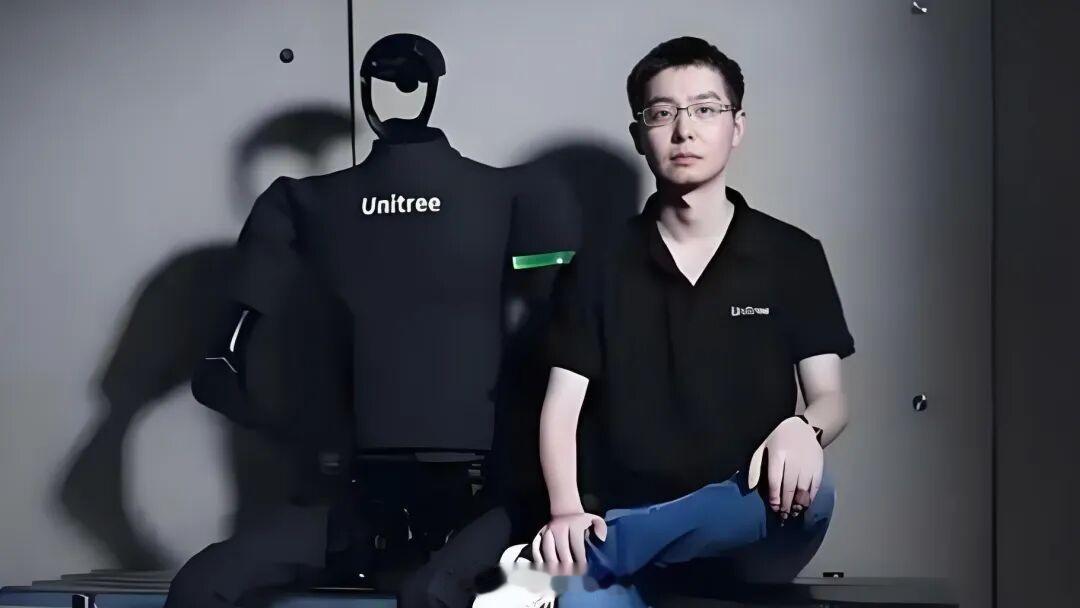 智元和宇树的“暗战”愈演愈烈逐渐交火出品｜虎嗅科技组作者｜宋思杭编辑｜苗正卿头图