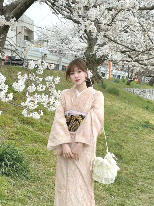 京都日记 | 樱花树下🌸被5个女生搭讪啦!!