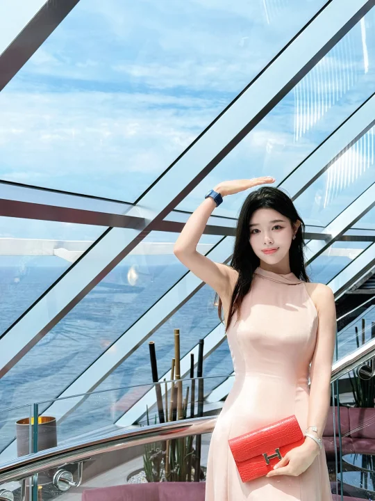 🚢来游轮了，他们说拍出了种经济上行的美