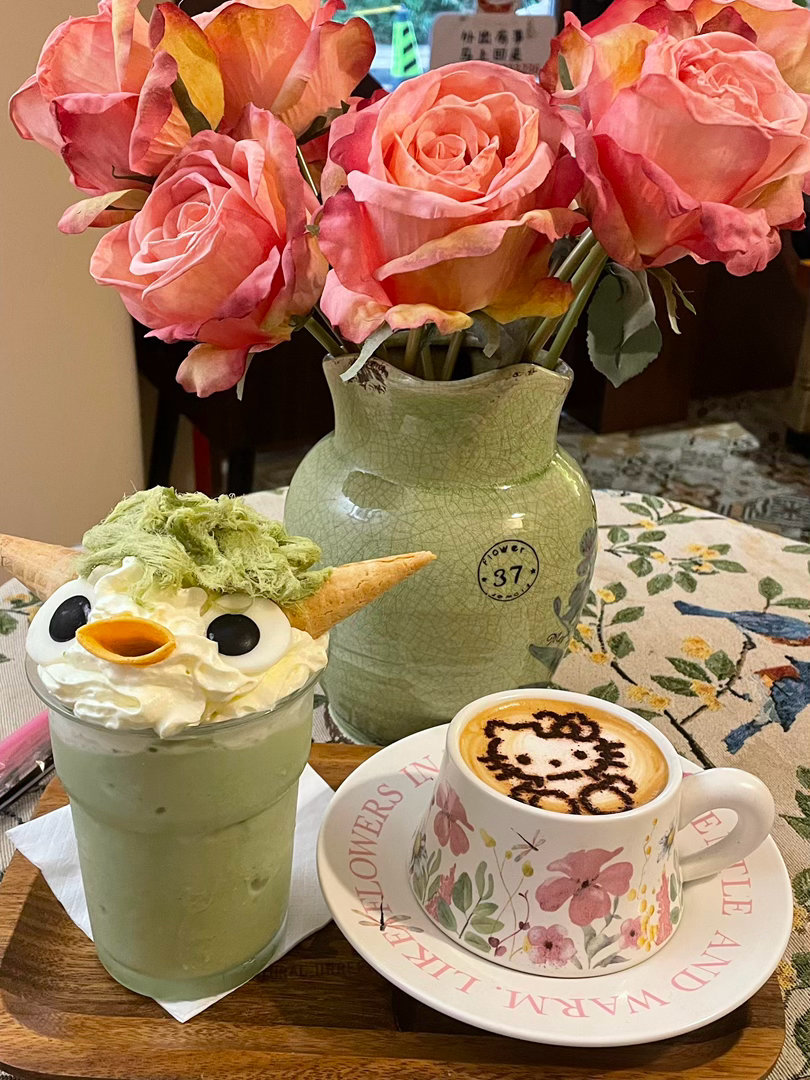 六月你好文案“朋ᩚ友ᩚ圈ᩚ🥁⁾⁾ 六月文案，五月再见六月你好（附九宫格）”01
