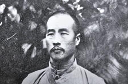 李宗仁晚年回忆道，韩复榘被杀的真正原因其实并不是违抗军令、弃守山东这么简单，而是