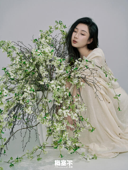 我把秘密告诉了花