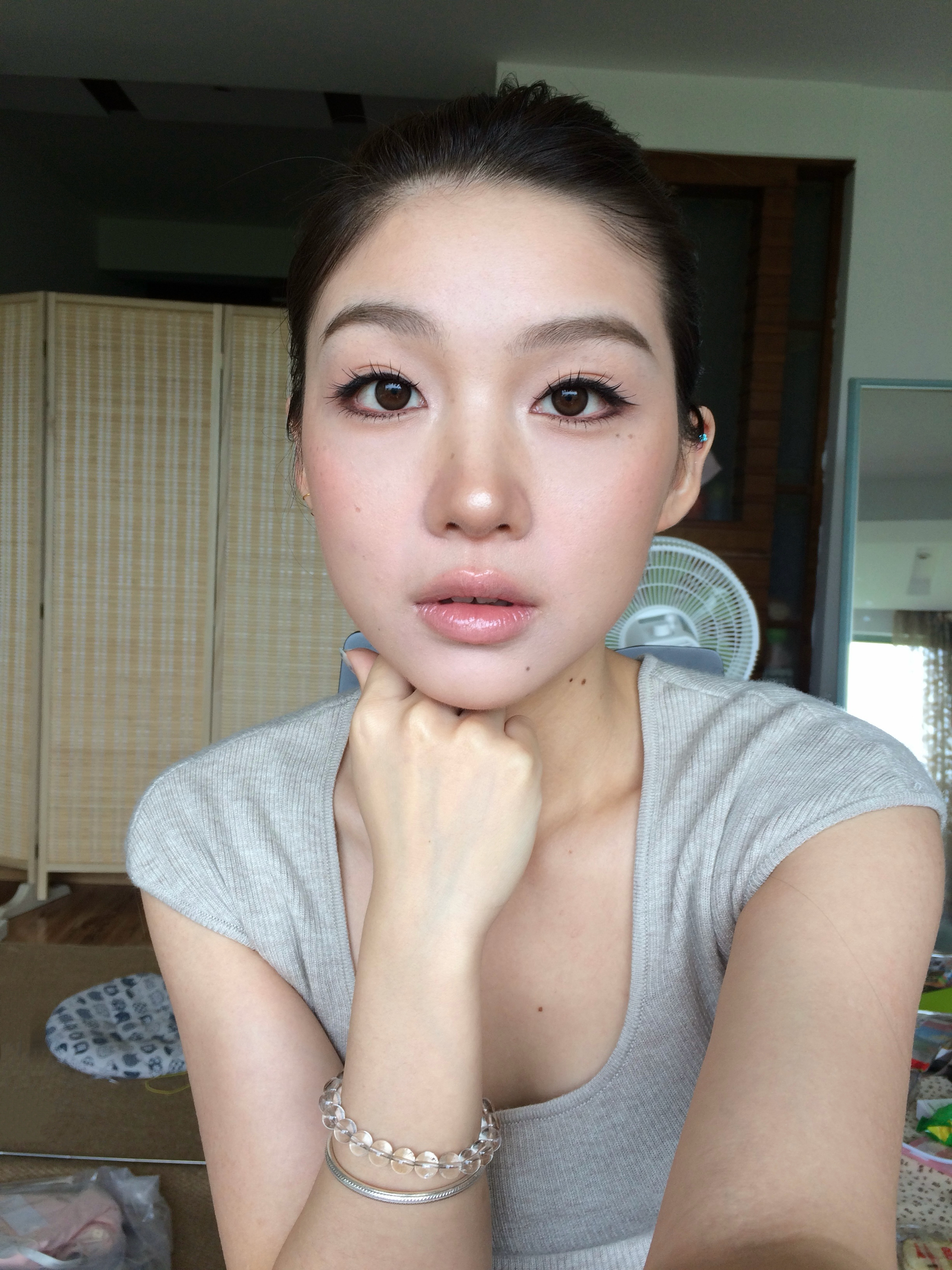 来 （重新编辑了一下 刚刚没点原图 可糊）渔宝们的美妆专区