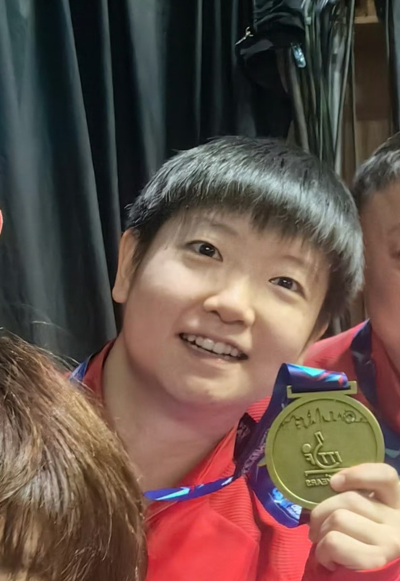小莎的金饼饼 