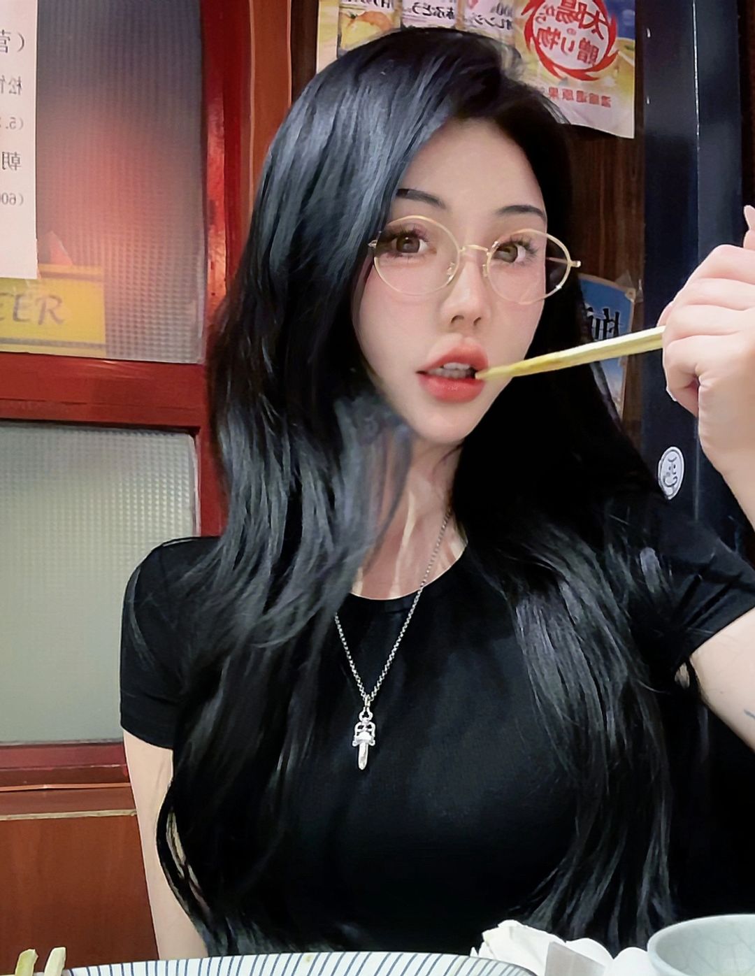 🥢🍽️🍶