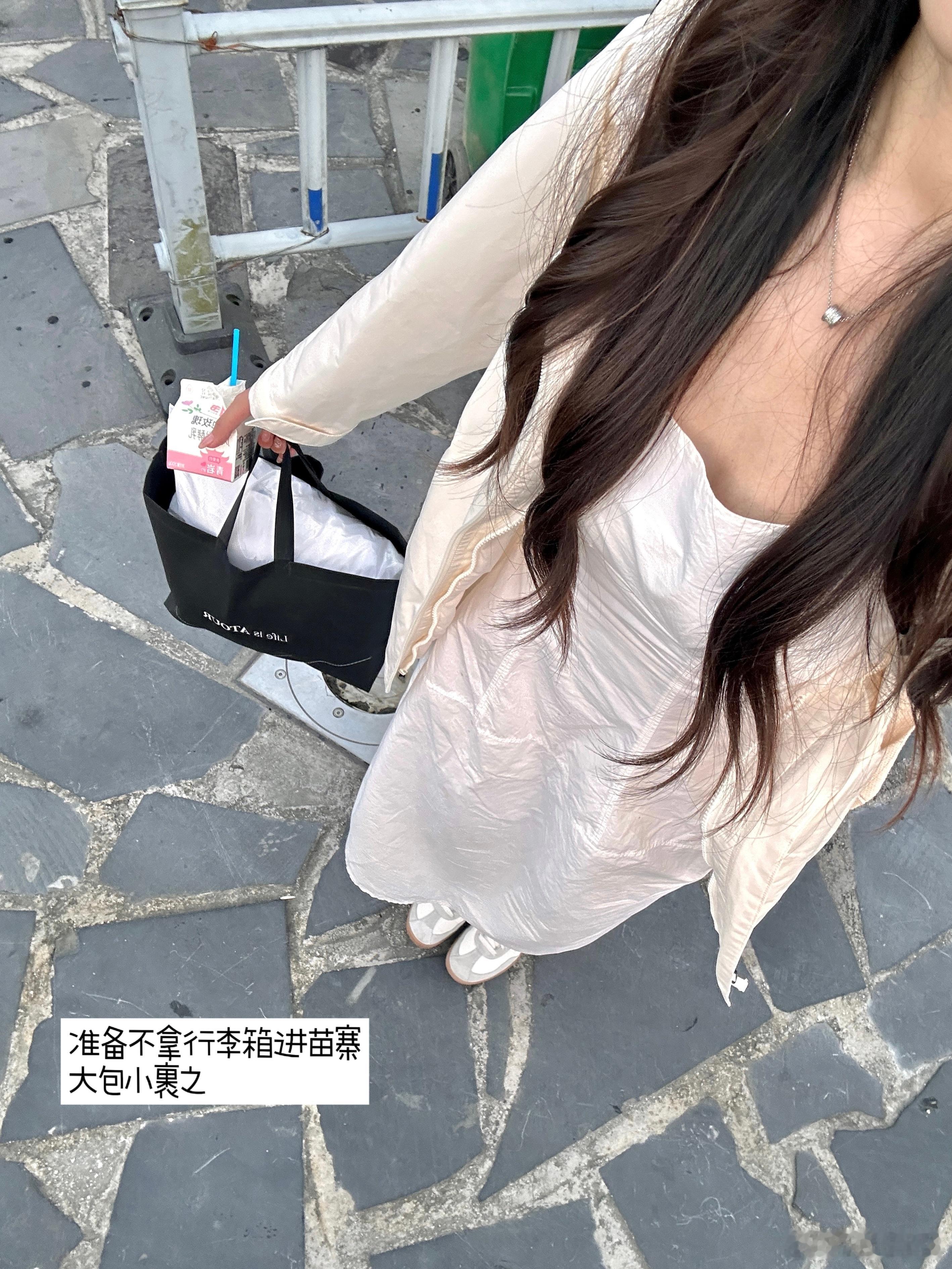 拍照频率大大下降，用心享受生活中And之前每次去北京都充满了出差和工作的疲惫，现