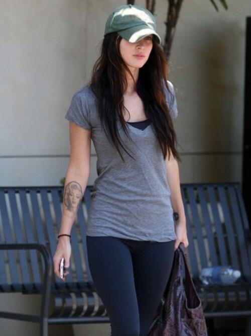 Megan Fox  千禧古早街拍 