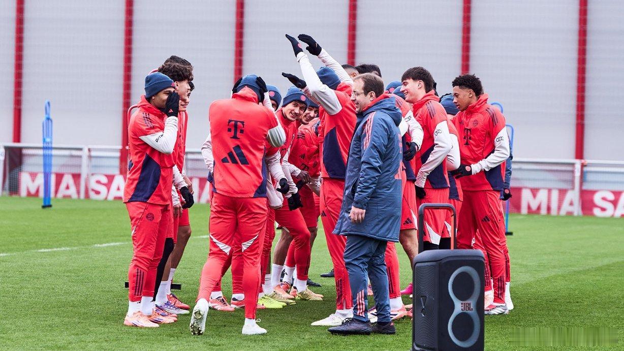 歡迎歸來，賈馬爾👏🏻🇩🇪 