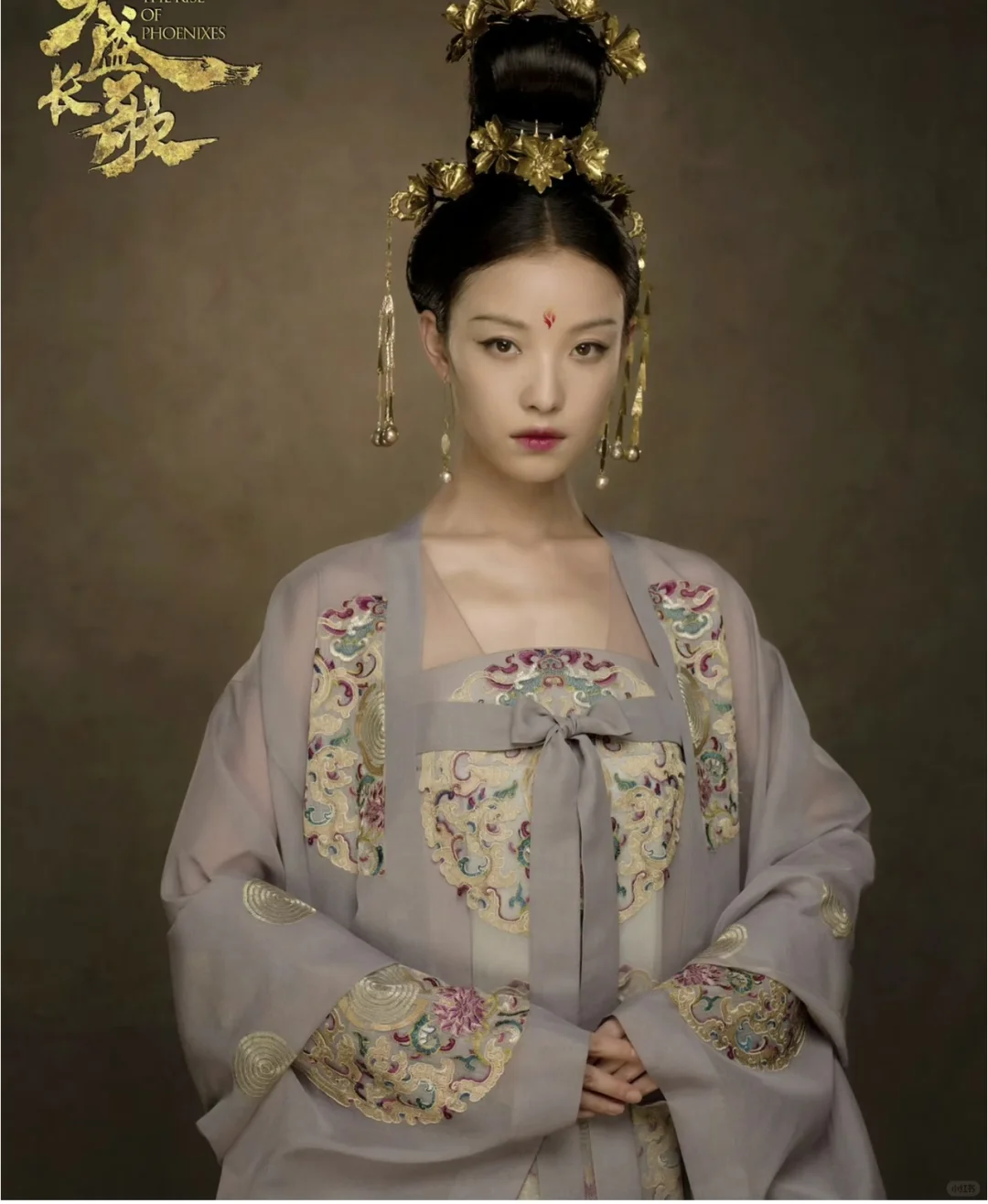 苟太后：前秦天王符坚之母 果断狠绝助子登位 	 苟太后是前秦天王符坚生...